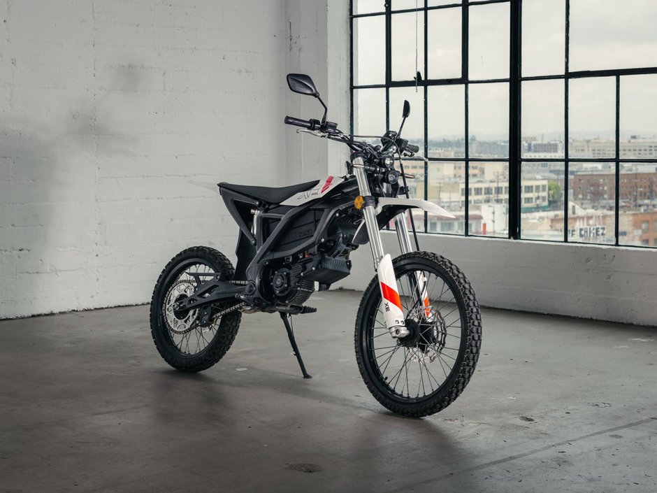 007 DWM ZERO MY25 XE FINALS V2 HI 0004