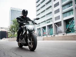 DSCF9303